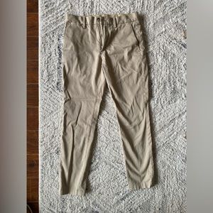 Sand Beige Banana Republic Rapid Movement Skinny Chino - NEW without tags